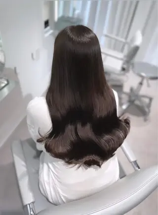 セミロング 透明感巻ける縮毛矯正 可愛いStyle杏琉のヘアスタイル