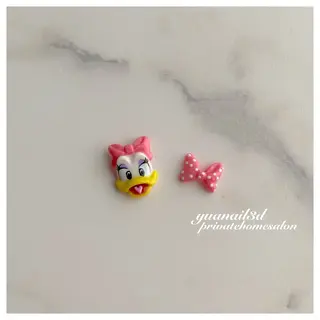 ネイル YÜA NAILのネイルデザイン