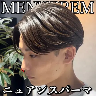 ショート カラー パーマ メンズ センターパート マスターかずまのヘアスタイル