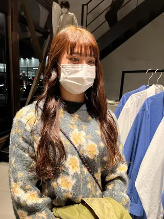 ロング カラー 林 美優のヘアスタイル