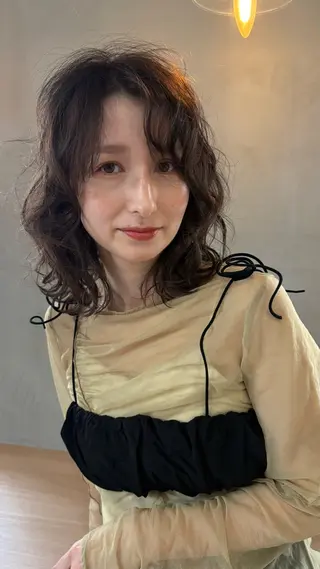 ミディアム ヘアアレンジ 吉岡 茉穂のヘアスタイル