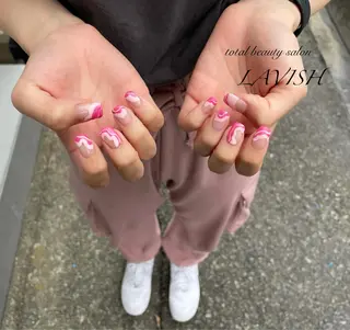 ネイル LAVISH 大和店 🤱子連れ大歓迎のネイルデザイン
