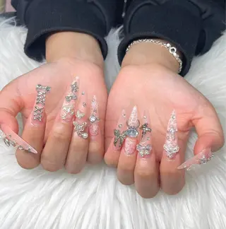 ネイル Lee Nailsのネイルデザイン