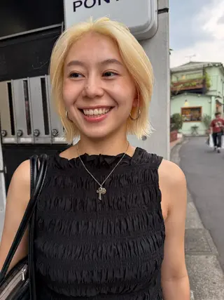 ショート レイヤーカット\ウル フ　chinatsuのヘアスタイル
