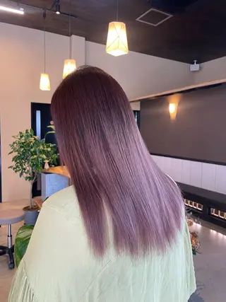 ロング カラー 青木 紗耶のヘアスタイル