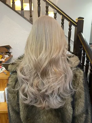 ロング 下林 雅明のヘアスタイル