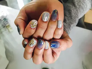ネイル Mana ·͜· ❤︎のネイルデザイン