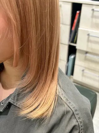 REINA / CIELのヘアスタイル