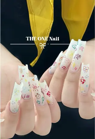 ネイル Theone栄店 伊藤のネイルデザイン