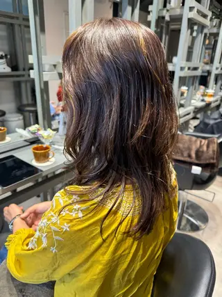 セミロング カラー 似合う髪型見つけます AYAKAのヘアスタイル
