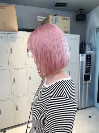 セミロング ブリーチ✖️ 縮毛LANDのヘアスタイル