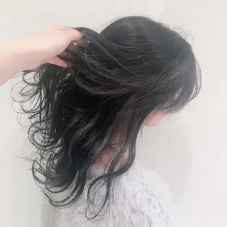 ミディアム カラー たかはし まいのヘアスタイル