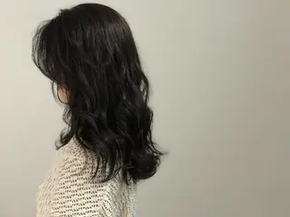 ロング カラー ヘアアレンジ See by merのマツエク・マツパデザイン