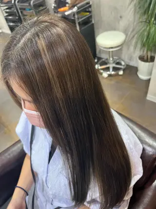 ロング カラー ミルクティーハイトー ン💖Mikaのヘアスタイル