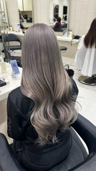 ロング カラー ヘアアレンジ 韓国レイヤー&ピンク 艶髪🩶maikoのヘアスタイル