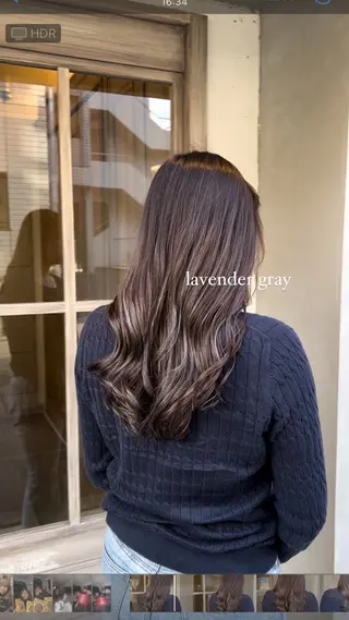ロング カラー ひがし はるなのヘアスタイル