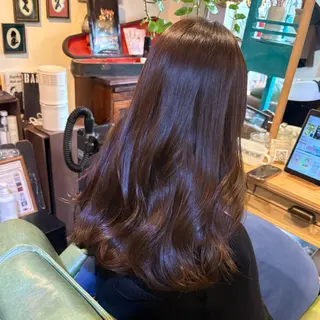ロング カラー 飯田 実歩(じっぽ)のヘアスタイル