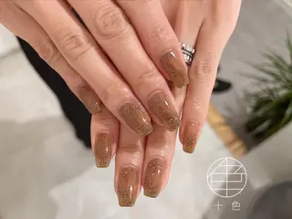 ネイル 十色 Saoriのネイルデザイン