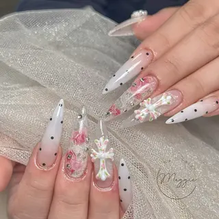 ネイル Rin 🍭のネイルデザイン