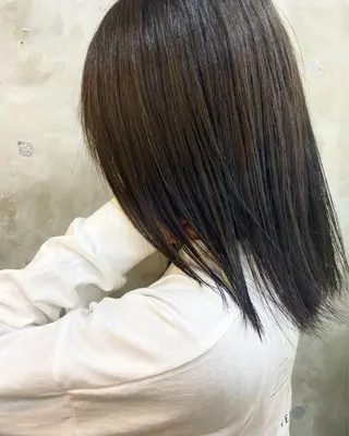 セミロング カラー 志賀 あずみのヘアスタイル