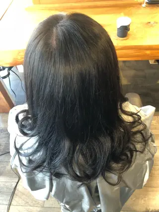 カラー ISHIMORI  のヘアスタイル
