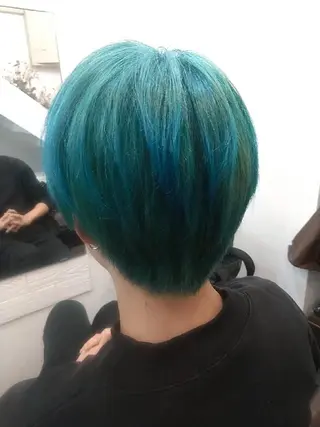 ショート 🌈カラー33∞円 🌈北綾瀬 谷中店のヘアスタイル