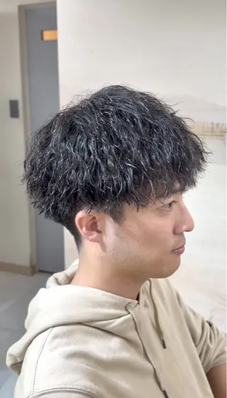 パーマ メンズ 颯/ツイスパ/波巻き /レディースモデルのヘアスタイル