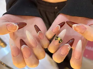 ネイル 心斎橋Mione nail salonのネイルデザイン