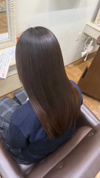ロング 南草津/トレンドカラ ー/パーマ 西村美月のヘアスタイル