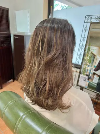 ロング カラー 石井 佑樹のヘアスタイル
