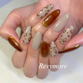 セミロング ネイル nail salon Revymoreのネイルデザイン
