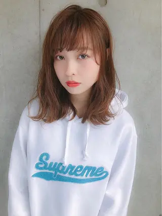 ミディアム カラー 大人っぽ韓国レディ レイヤー🤍渋谷のヘアスタイル