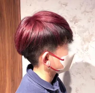 ショート カラー lore umeのヘアスタイル