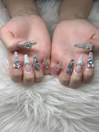 ネイル Lee Nailsのネイルデザイン