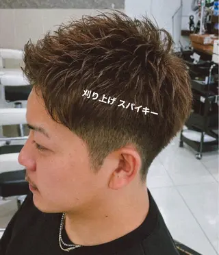 ショート メンズ Yugaメンズパーマ /フェードカットのヘアスタイル