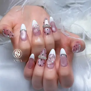 ロング 🌟AMIA BEAUTY🌟のネイルデザイン