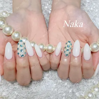 ネイル 🦋 Queenieのネイルデザイン