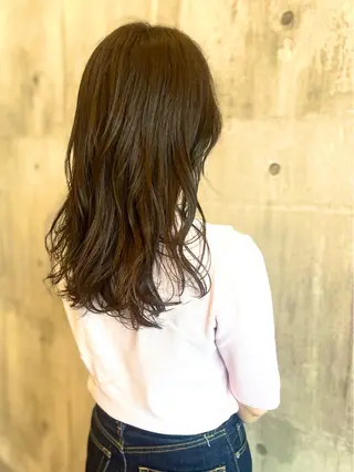 ミディアム いけだ さやかのヘアスタイル