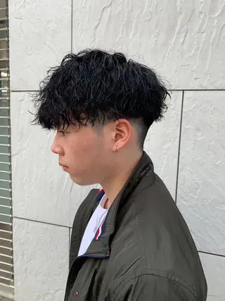 ショート カラー パーマ メンズ キッズ パーマ支持率No.1 ❤️🔥安成弾のヘアスタイル