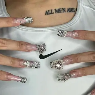 ネイル 大久保YISnail スカルプ専門店のネイルデザイン