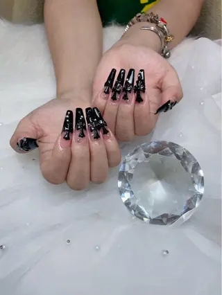 ネイル HANA 長さだしのネイルデザイン