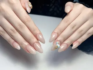 ネイル 心斎橋Mione nail salonのネイルデザイン