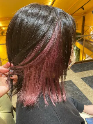 ショート カラー 田中 沙織のヘアスタイル