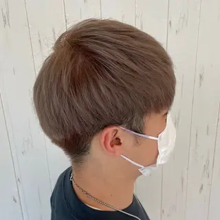 カラー メンズ 岡 愛梨のヘアスタイル