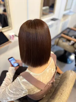 ショート カラー 山本なつみ/透明感 /レイヤー/ブリーチのヘアスタイル