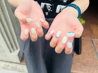ネイル i+ söpö .nのネイルデザイン