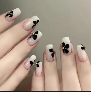 ネイル 🎀 NaNa_nailのネイルデザイン