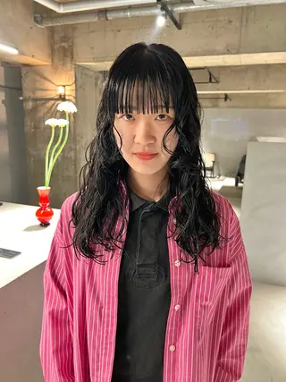 セミロング パーマ 宮川 日菜子のヘアスタイル