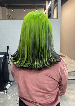 カラー 𝗮𝘆𝘂𝗺𝗶 ハイトーン🎀のヘアスタイル