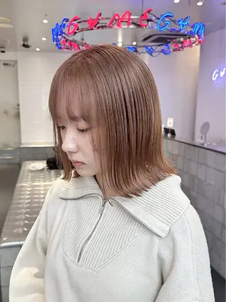 ショート カラー ✨傷ませないカラー ✨美髪矯正✨レオンのヘアスタイル